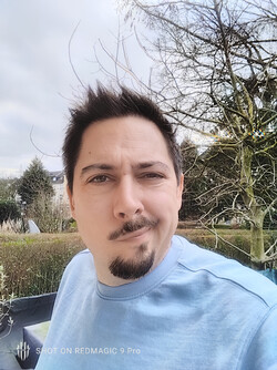 Selfie mit dem RedMagic 9 Pro