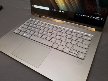 Dedizierter Fingerabdruckscanner; noch nicht im Power-Button integriert