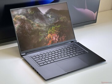 Gigabyte Aero X16.