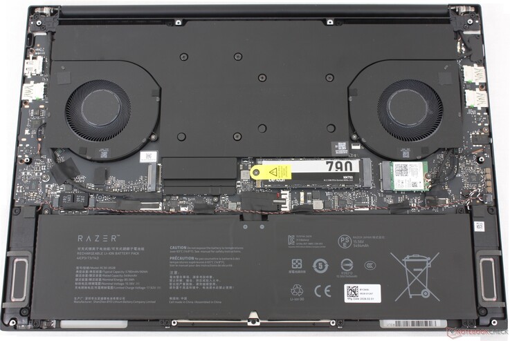 Blade 16 2026