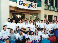 Google feiert 20. Geburtstag: Happy Birthday, Google!