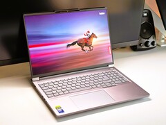 3.2k-Panel, Core Ultra 9, 1-TB-SSD: Lenovo ThinkBook 16p Gen 6 IAX. (Bild: Andreas Osthoff)