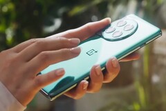 Mit dem OnePlus Ace 2 Pro enthüllt der Technologiegigant in Kürze ein hochwertiges Mittelklasse-Smartphone. (Bild: OnePlus)