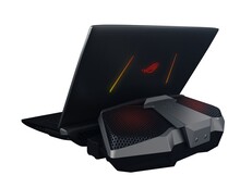 Die Flüssigkühlung per Dock ermöglicht Übertakten wie am Desktop-PC