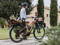 Die eFloat HD-Fahrräder eignen sich zum Transport größerer Einkäufe (Bildquelle: Merida)