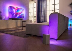 Die neuen Lautsprecher W6205 und W6505 von Philips können auch leuchten. (Bild: Philips)