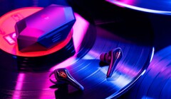 Die Nubia RedMagic Cyberpods setzen auf ein aggressives Design samt RGB-Beleuchtung. (Bild: Nubia)