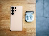 Der Nachfolger des abgebildeten Samsung Galaxy S26 Ultra soll ein neues Kameramodul erhalten.