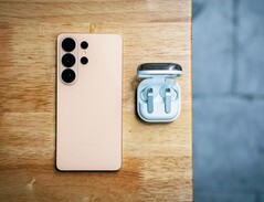 Der Nachfolger des abgebildeten Samsung Galaxy S26 Ultra soll ein neues Kameramodul erhalten.