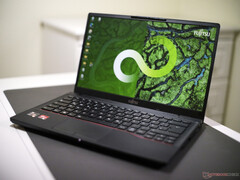 Fujitsu LifeBook E5412A im Laptop-Test