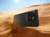 Das OnePlus 10T erhält nur drei große Android-Updates, der Nachfolger soll vier neue Android-Versionen bekommen. (Bild: OnePlus)