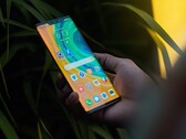Huawei verteilt EMUI 10.1 endlich auch an das Mate 30 Pro in Europa. (Bild: Screen Post, Unsplash)