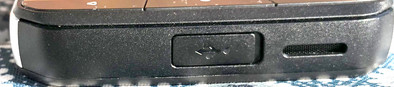 Unten: USB-C-Anschluss, Monolautsprecher