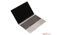 Das 12 Zoll MacBook war seiner Zeit weit voraus, als es 2015 auf den Markt gekommen ist. (Bild: Notebookcheck)