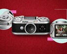 Die Digitalkamera Fujifilm Instax Pal 2 verfügt über physische Bedienelemente und ein Retro-Design.