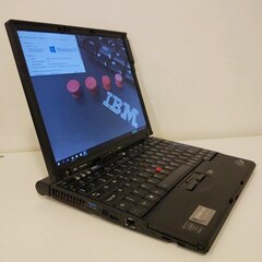 Das X62 bringt eines der beliebtesten ThinkPads mit einem Broadwell-i7, IPS-Display und modernen Anschlüssen auf den aktuellen Stand der Technik. (Quelle: Joni Niinikoski/LCDfans)