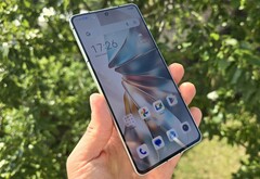 Das Nubia Z60S Pro ist ein gelungenes Oberklasse-Smartphone mit nur wenigen Makeln (Bildquelle: Marcus Herbrich)