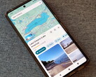 Smartphone mit Google Maps darauf