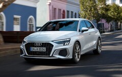 Die Grafikdesigner von Motor1 zeigen, wie ein mögliches e-tron Modell des hier zu sehenden Audi A3 aussehen könnte (Bild: Audi)