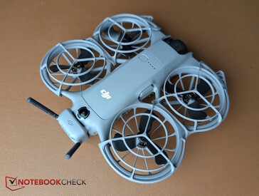 Neo 2 - hinten sitzt das Transmittermodul