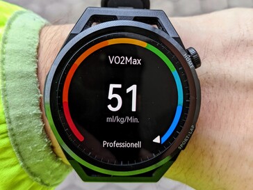 Die Smartwatch misst und bewertet die maximale Sauerstoffaufnahme.