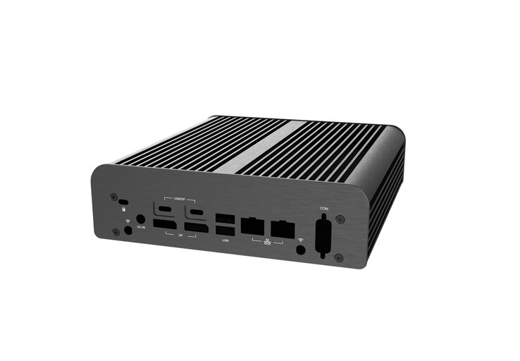 Das passiv gekühlte Gehäuse behält die Anschlüsse des Asus-NUC-16-Pro-Mainboards bei.