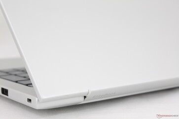 HP EliteBook 8 G1a 16.