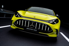 Das neue Mercedes-AMG GT 4-Türer Coupe nutzt als erstes Serien-EV drei revolutionäre Axial-Fluss-Motoren für eine Spitzenleistung von bis zu 1.169 PS.