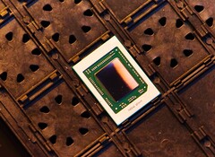 AMD Ryzen 6000 bietet eine rund doppelt so schnelle iGPU wie Ryzen 5000 und Intel Alder Lake. (Bild: AMD)