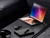 Das Asus Zenbook 17 Fold OLED zeigt schon heute, wie faltbare Laptops der Zukunft aussehen könnten. (Bild: Asus)