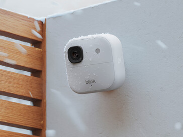 Die Blink Außenkamera 2K+ bietet mit 1440p eine deutlich höhere Auflösung als das bisherige 1080p-Modell (Bild: Amazon, Blink).