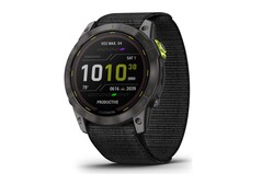 Die Garmin Enduro 2 setzt auf Solarzellen, um die Laufzeit bei normaler Nutzung auf 46 Tage zu verlängern. (Bild: Garmin)