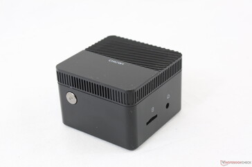 Der Mini-PC ist mit nur 61 x 61 x 43 mm absolut winzig