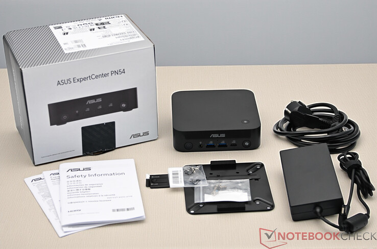 Lieferumfang des Asus ExpertCenter PN54
