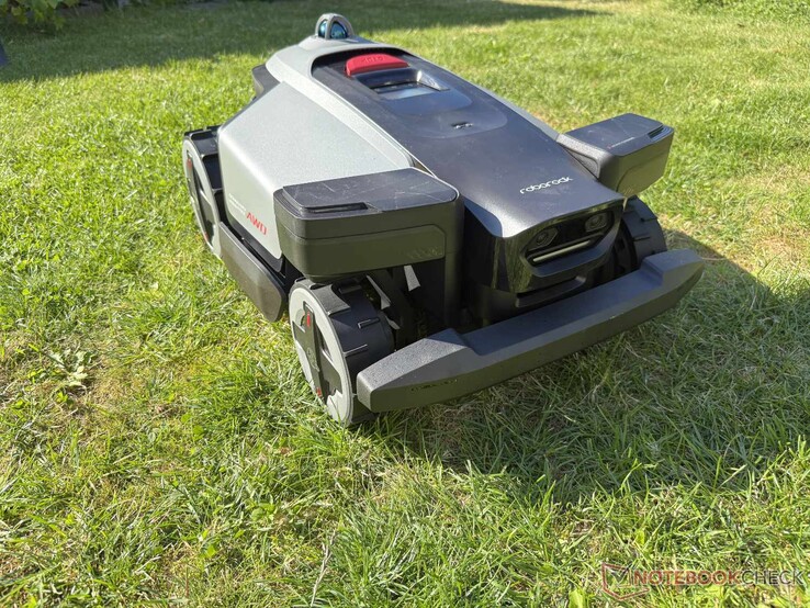 Roborock RockMow Z120 LiDAR im Test