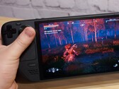 Valve schickt einem Steam-Deck-Nutzer offenbar kostenlos ein neues Case, nachdem sein Baby die Originaltasche ruiniert hatte.