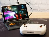 OneXPlayer 2 Pro: Gaming-Handheld ist in neuer Version erhältlich (Bild: Marc Herter, Notebookcheck)