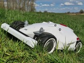 Luba AWD: Mähroboter soll auch starke Anstiege bewältigen können