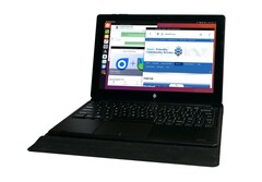 Die Produktion des PineTab wurde um fast ein Jahr verzögert, das Tablet wird bald aber endlich ausgeliefert. (Bild: Pine64)