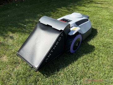 Anthbot N8 mit Auswurfabweiser