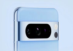 Das Google Pixel 8 Pro besitzt einen Temperatur-Sensor neben der Triple-Kamera. (Bild: Google)