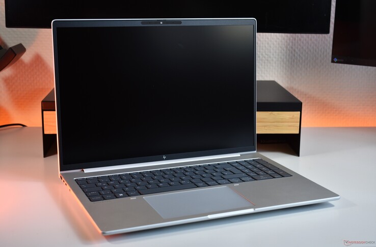 HP EliteBook 8 G2a 16