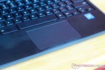 Das Touchpad ist sein sehr dünnes Stück Plastik