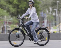 Das Touroll J1 ST ist aktuell stark reduziert im Sale. (Bildquelle: Geekbuying)