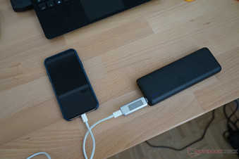 iPhone X lädt anfangs mit 14 Watt