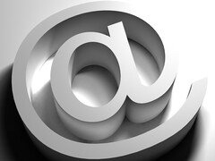 Internet: E-Mail vs. WhatsApp und soziale Medien