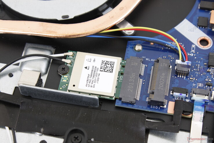 Das M.2-2230-WLAN-Modul ist unter der M.2-SSD versteckt