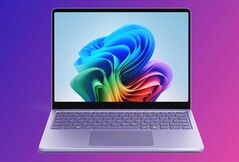 Microsoft bietet ab sofort einen kleineren, günstigeren Surface Laptop mit 13 Zoll Display an. (Bildquelle: Microsoft)