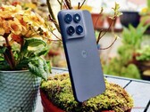 Das Motorola Moto G67 5G ist derzeit eines der günstigsten Smartphones mit 8 GB RAM.