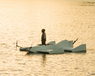 Das Navee Wavefly 5X kann über Wasser fliegen.